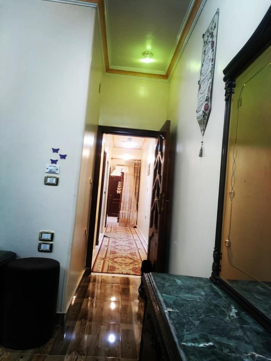 Horus Pyramids Apartment Cairo